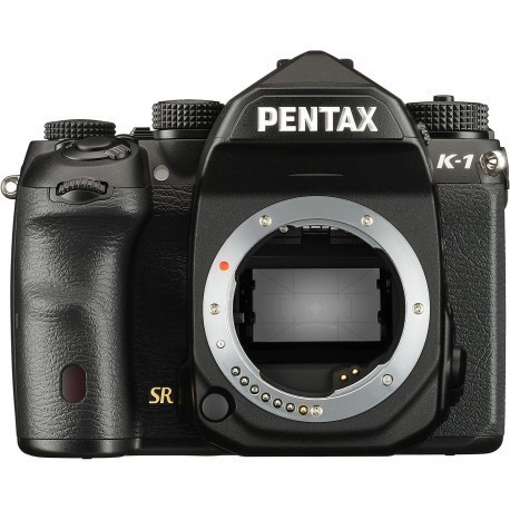 Pentax K-1, корпус