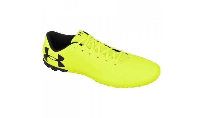 Football shoes hot sale under 700