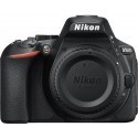 Nikon D5600 + 18-105mm AF-S VR Kit, black