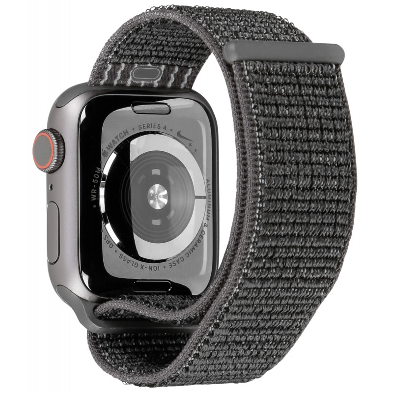 【極美品】 Apple Watch series4 NIKE+（GPS）スペースグレイ その他