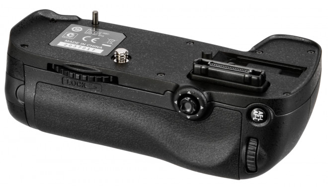 Nikon MB-D14 Multi functional Battery Grip