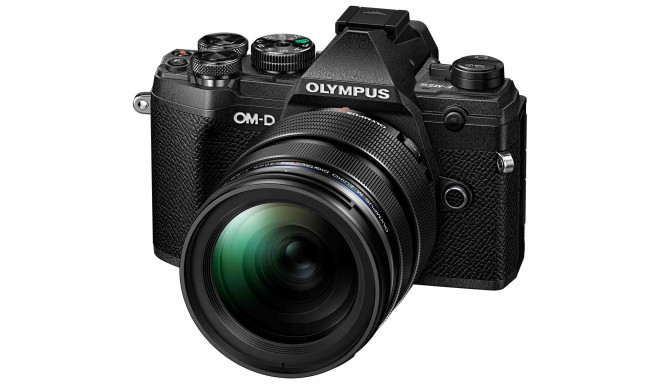 Olympus OM-D E-M5 Mark III + 12-40mm Pro Kit, melns
