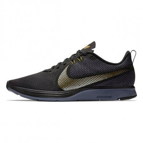 Running Shoes for Adults Nike ZOOM STRIKE 2 Black 7 Training shoes Photopoint.lv