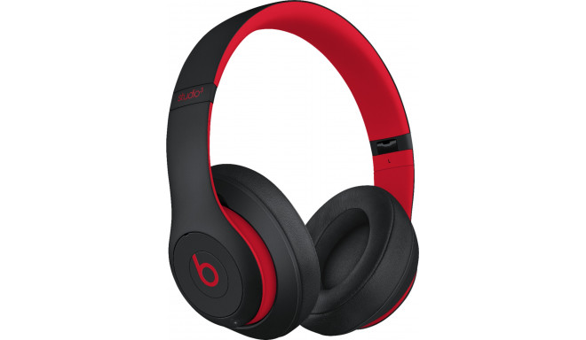 Beats juhtmevabad kõrvaklapid + mikrofon Studio3, defiant black/red