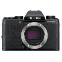 Fujifilm X-T100 + Samyang 12mm f/2.0, black/black
