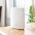 Netgear Orbi LBR20 AC2200 LTE router