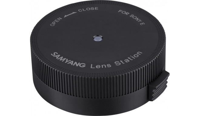 Samyang lens station for Canon RF