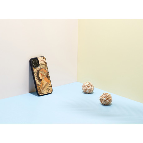MAN&WOOD case for iPhone 12/12 Pro zodiac black