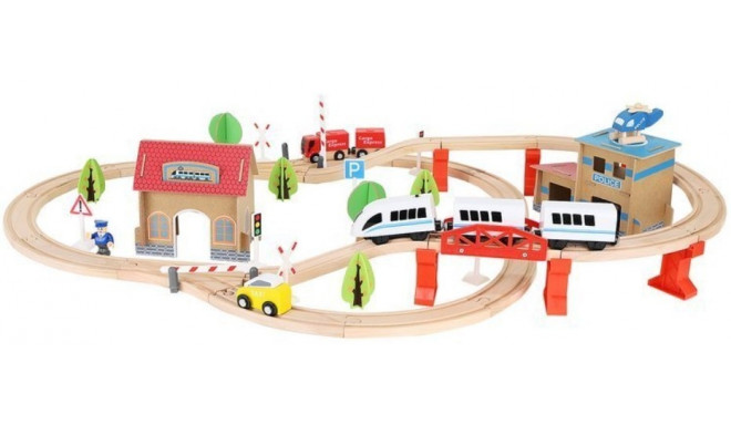 Puidust rongirada elektrirongiga, 88 tk. seatud