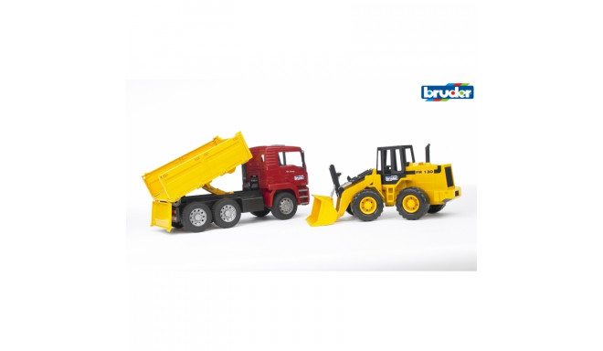 BRUDER construction truck with articulated road loader, 02752
