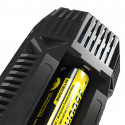 Nitecore V2 Pro auto Lader (AA) met Led indicator + USB lader voor Mobiele telefoons