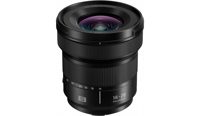 Panasonic Lumix S 14-28mm f/4-5.6 Macro lens