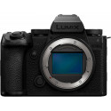 Panasonic Lumix DC-S5 IIX + 14-28mm