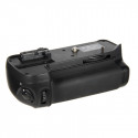 B.I.G. battery pack NMB-D11 Nikon D7000