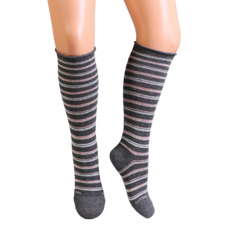 SOKISAHTEL VANESSA tumehallid triibulised põlvikud lastele 438, 439