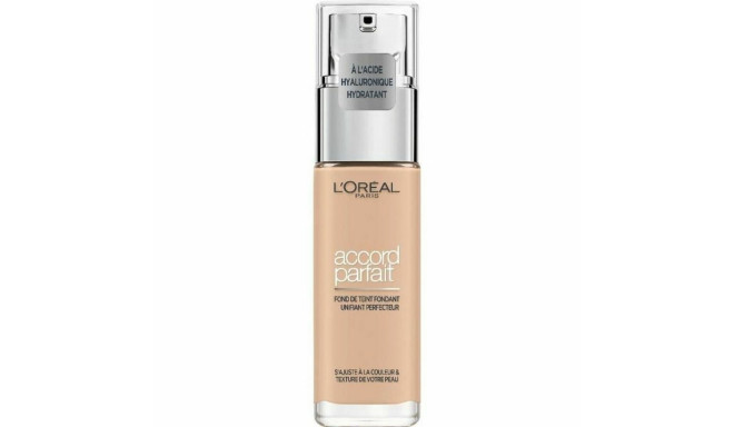 Vedel meigipõhi L'Oreal Make Up Accord Parfait Nº 2.R/C 30 ml