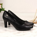 Black pumps on the W Sergio Leone post (38)