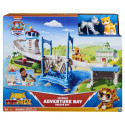 PAW Patrol , Cat Pack Adventure Bay Lookout Tower Playset, with 2 Action Figures, Toys for Kids Ages