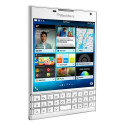 BlackBerry Passport 11.4 cm (4.5") Single SIM BlackBerry OS 10 4G Micro-USB 3 GB 32 GB 3450 mAh