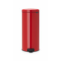 Prügikast 30L, Brabantia, Newlcon pedaaliga, K-67,9cm,L-29,3xS-38cm/Passion Red