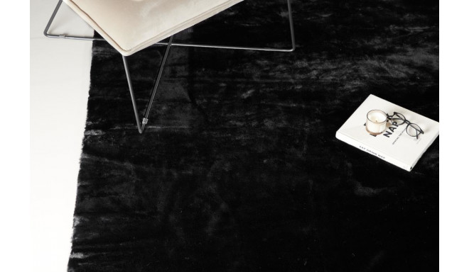 Vaip Nina 300x200 cm, must