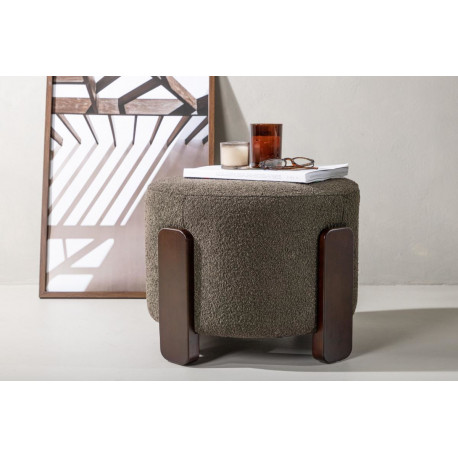 Tumba Coffey, tumehall