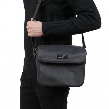 kalahari OKAVANGO W-22 wasserfeste Umhängetasche
