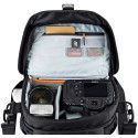 Lowepro kaamerakott Nova 180 AW II, must