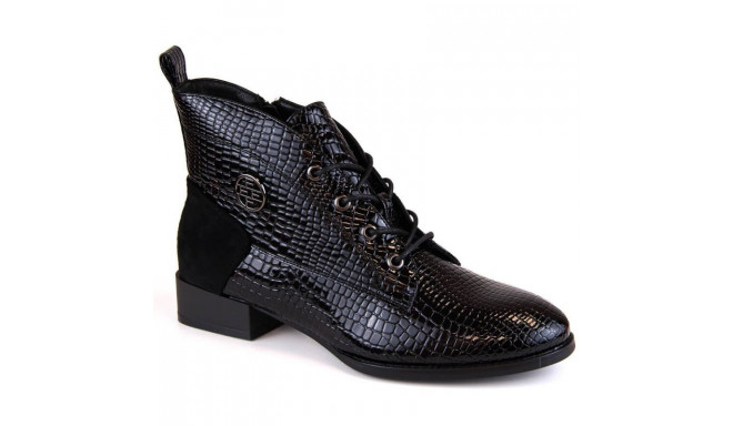 Filippo W PAW478A black patent leather ankle boots with insulated crocodile sole (37)