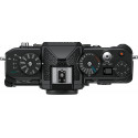 Nikon Z f + Tamron 35-150mm