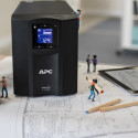 APC Smart-UPS SMC1500iC SmartConnect 1500VA 900W