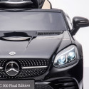Jeździk na akumulator Mercedes BENZ SLC300 Cabrio dźwięki, światła, pilot - czarny
