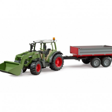 Fendt traktor Vario 211 esilaaduriga ja kalluriga