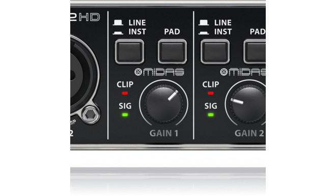 Behringer heliliides UMC202HD salvestamiseks mõeldud