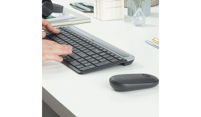 Logitech Slim Wireless Combo MK470