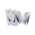 Nike Mercurial Lite DN3611-100 shin guards (XS (140-150cm))