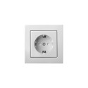 SOCKET OUTLET WITH EARTH CHILD PROT.