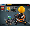 LEGO Technic Planeet Maa ja Kuu orbiidil