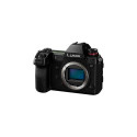 Panasonic Lumix DC-S1E-K digital MILC SLR Camera Body 24.2 MP CMOS 6000 x 4000 pixels Black