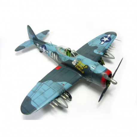 Revell mudelikomplekt P-47 M Thunderbolt 1:72