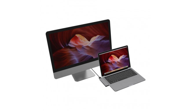 Hyper | HyperDrive USB-C 7-in-1 Laptop Form-Fit Hub