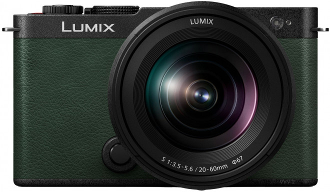 Panasonic Lumix DC-S9 + 20-60mm, dark olive