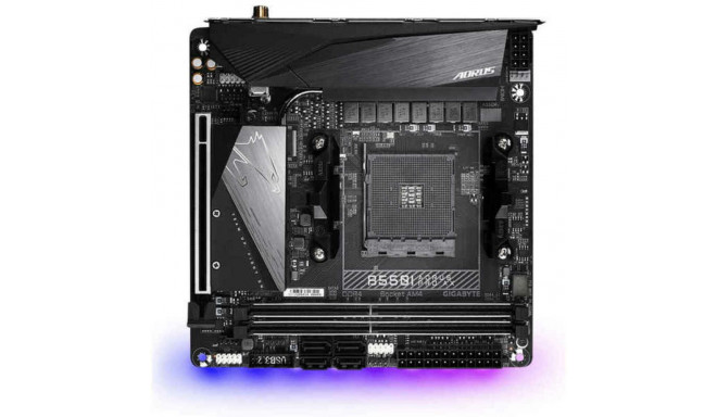 Motherboard Gigabyte B550I AORUS PRO AX mATX AM4     AMD AM4 AMD AMD B550