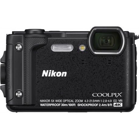 Nikon Coolpix W300 Holiday Kit, must