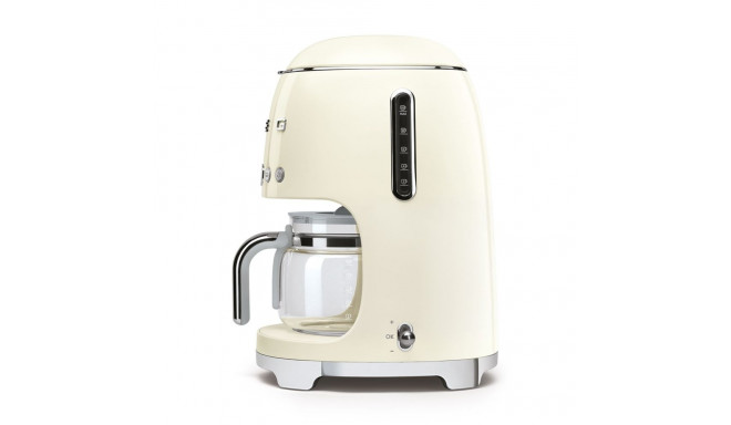 Kohvimasin Smeg DCF02CREU