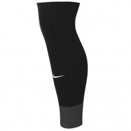 Nike Strike FQ8282-010 Socks (S/M)
