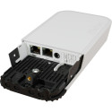 "MikroTik wAPGR-5HacD2HnD&EC200A-EU"