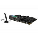 ASUS ROG STRIX X670E-F GAMING WIFI ATX -emolevy