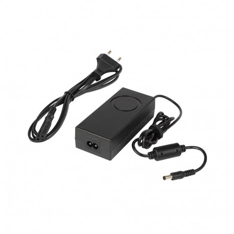 4289# toshiba sülearvuti toiteplokk 19v/3,42a + kaabel 5,5x2,5 mm + usb