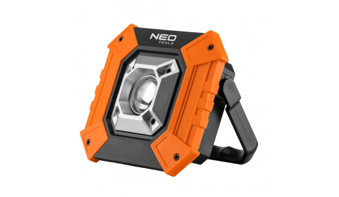 Akutoitega COB prožektor 750 lm